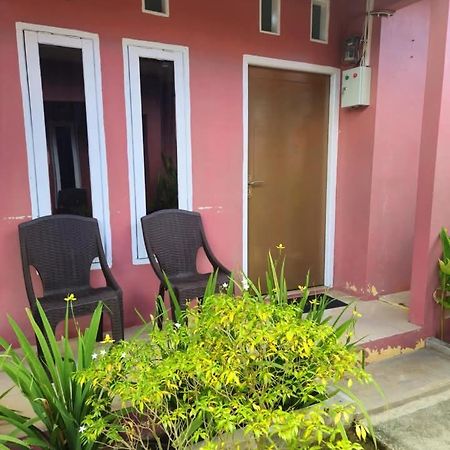 Baronda Guest House Sorong Extérieur photo