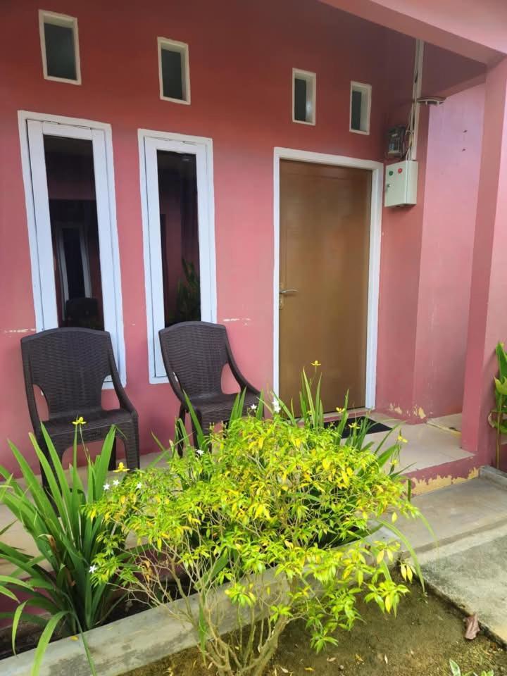 Baronda Guest House Sorong Extérieur photo